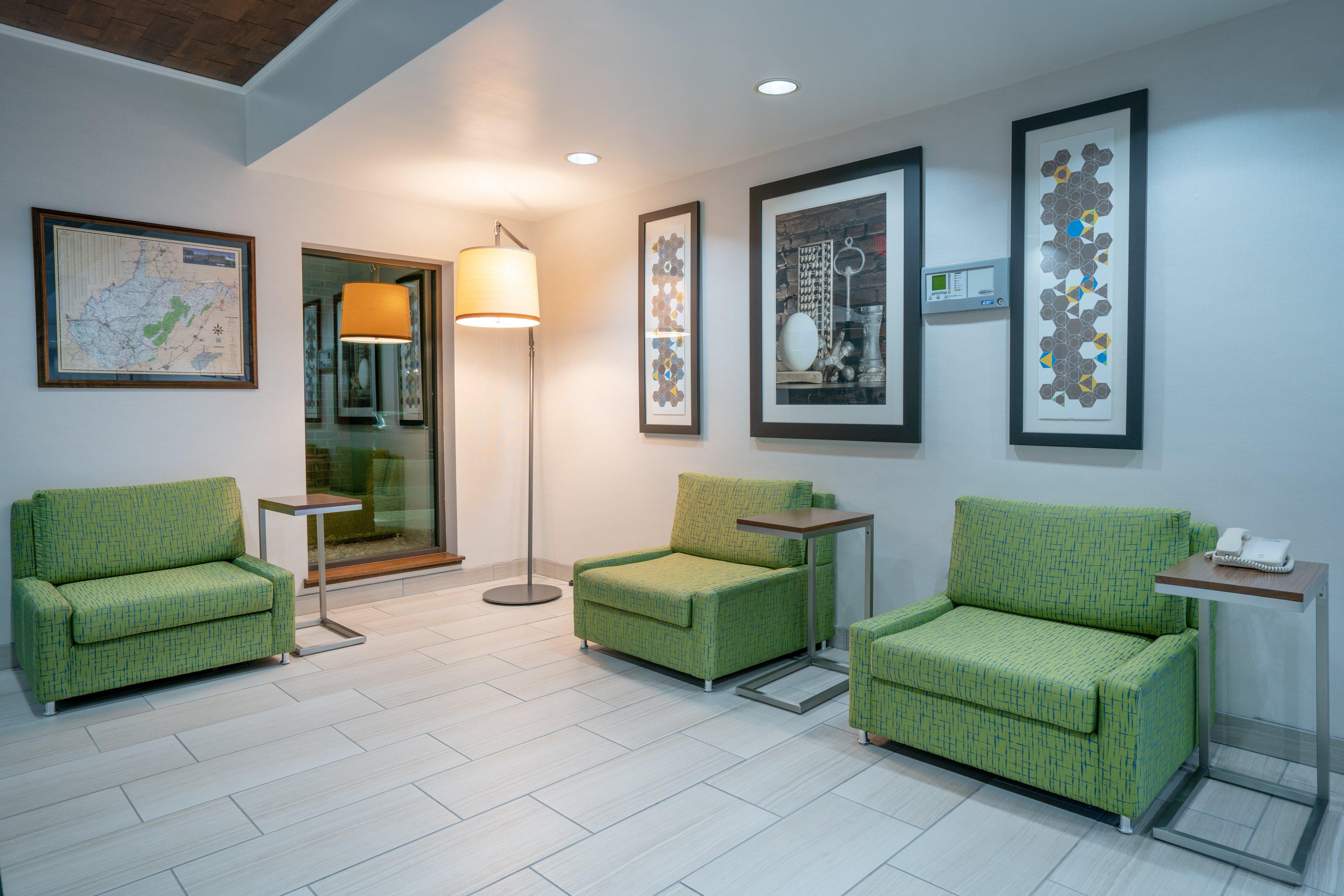 Holiday Inn Express Hotel & Suites Elkins By Ihg Extérieur photo