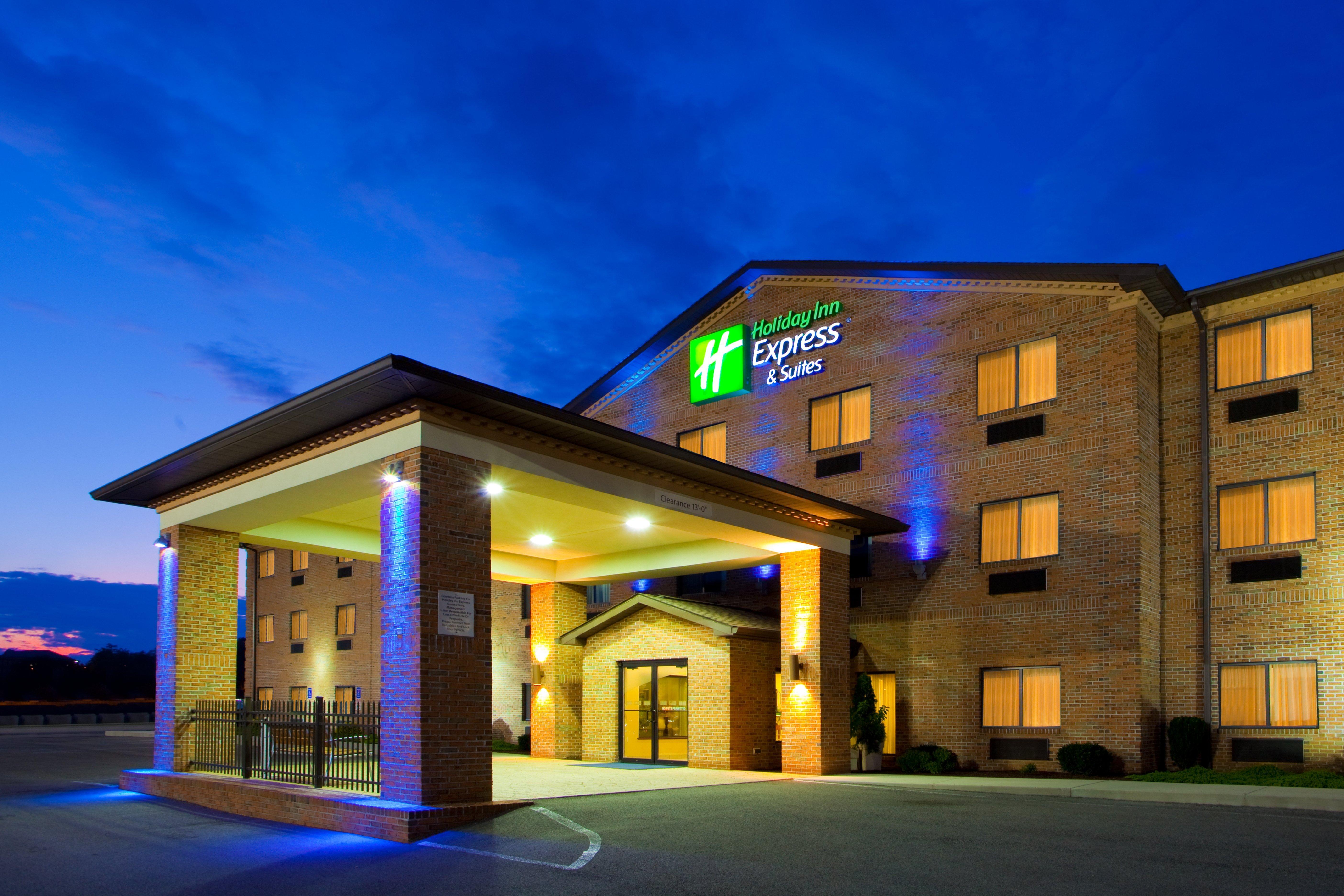Holiday Inn Express Hotel & Suites Elkins By Ihg Extérieur photo